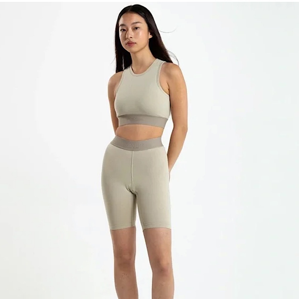 Fear of God Essentials Sport Short 'Wheat' Size Small